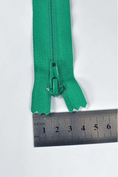 ZIP020  2號拉鏈 聚酯牙拉鏈款式  內織拉鏈款式  密尾拉鏈款式  不設單獨拉鍊訂購 正面照